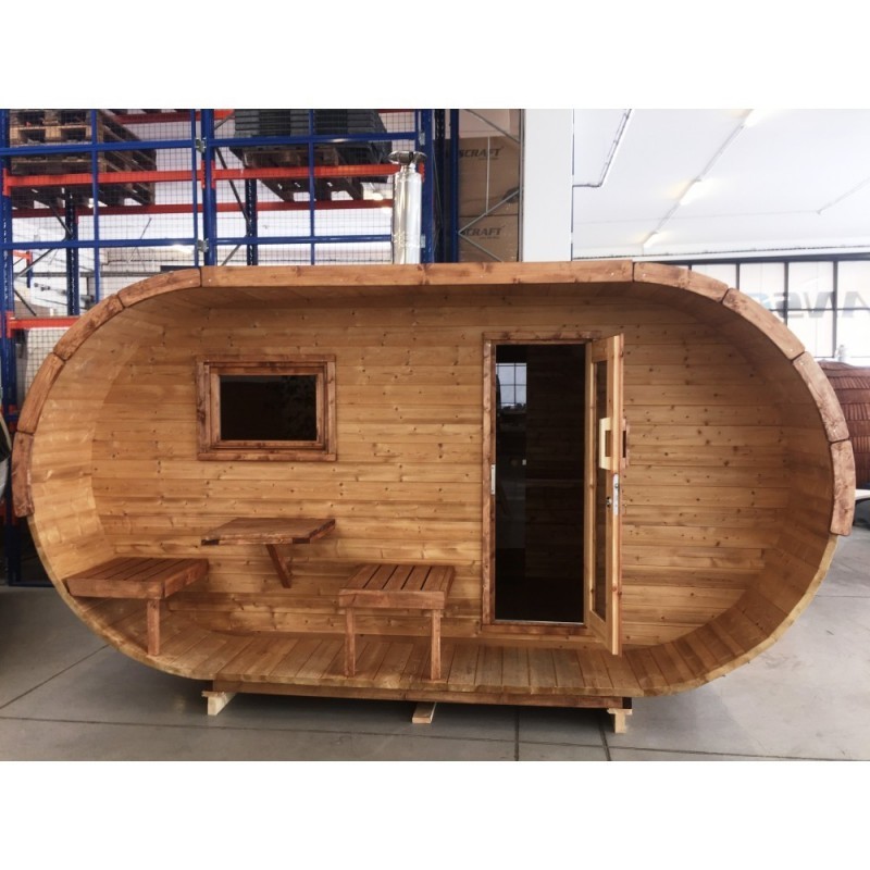 finská oválná Sauna 400 Thermowood její výhodou je snadná instalace a snadné umístění
