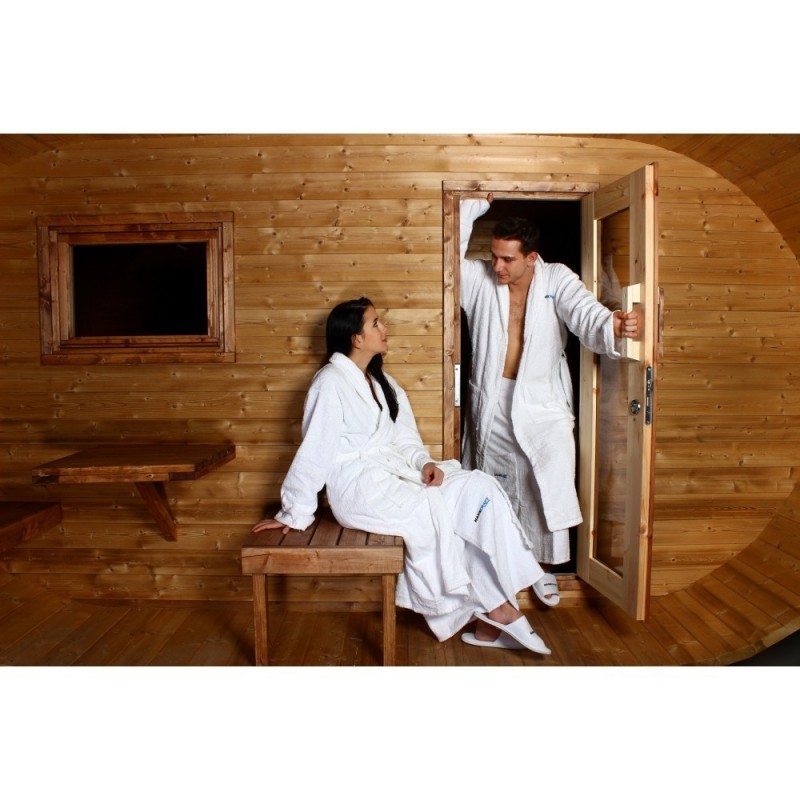 elegantní oválná Sauna 400 Thermowood má rozměr předsíně: 170x210 cm