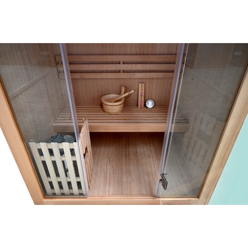 Finská sauna PERINNE 3 pro tři osoby doplňky krásně doladí vzhled sauny